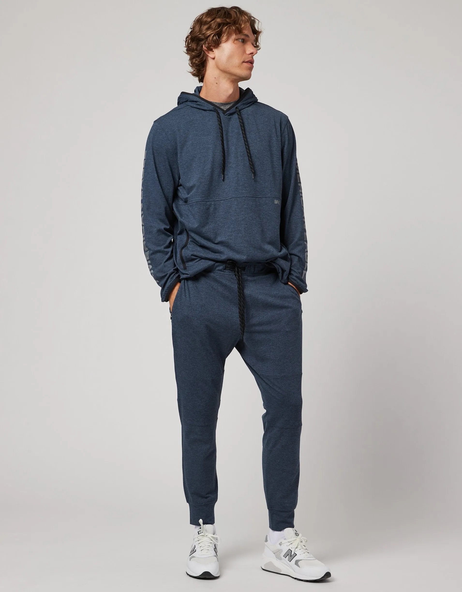 AE 24/7 Training Jogger