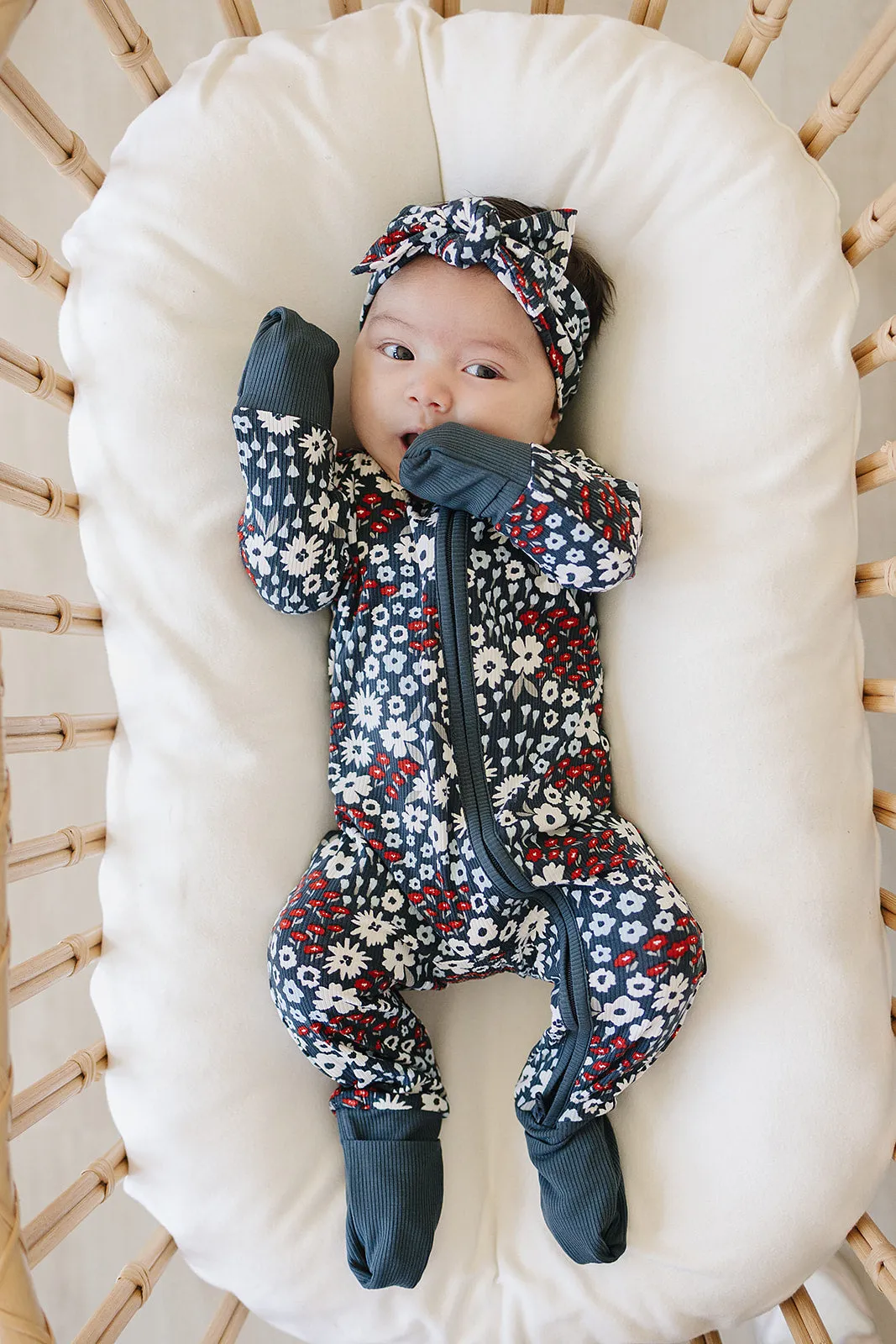 Americana Floral Ribbed Bamboo Zipper