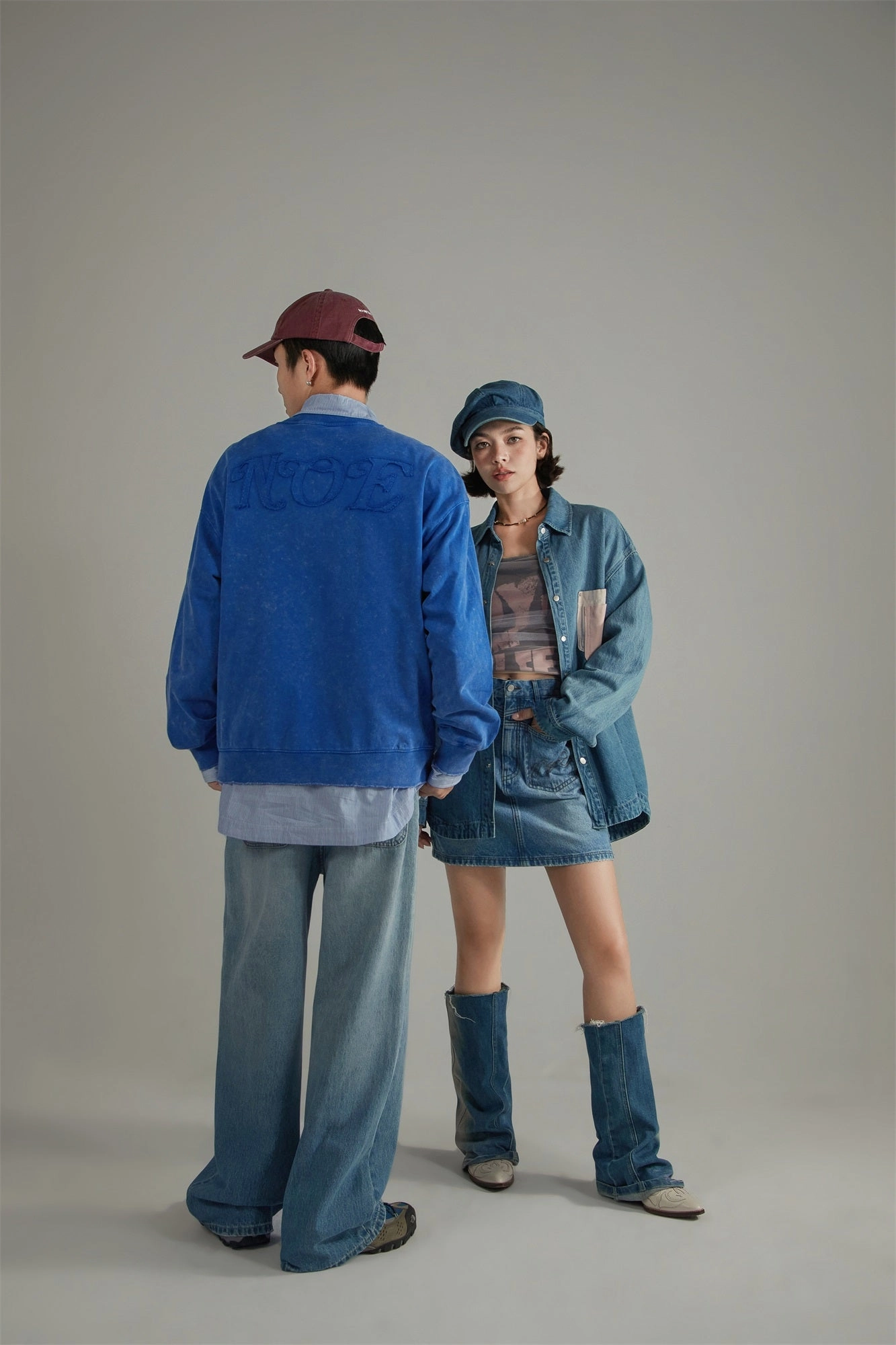 Basic Embroidery Overfit Sweatshirt