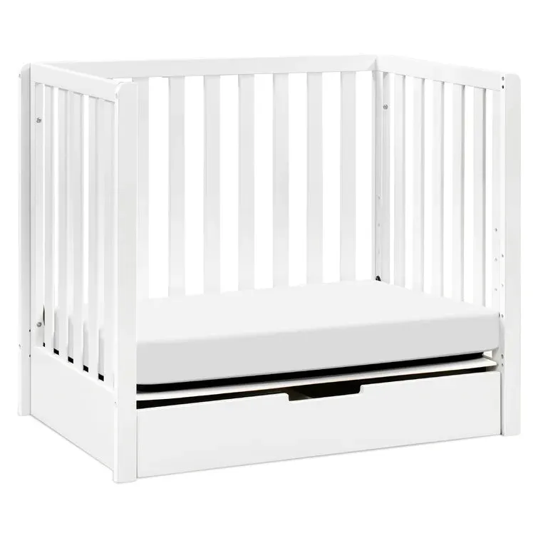 CARTERS by DAVINCI Colby 4-in-1 Convertible Mini Crib with Trundle