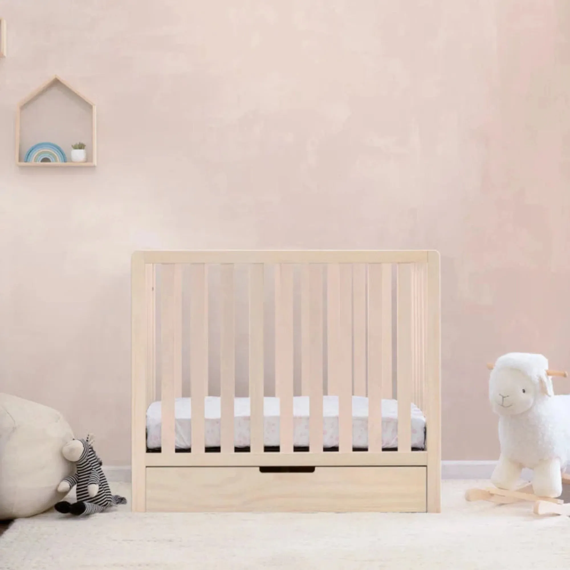 CARTERS by DAVINCI Colby 4-in-1 Convertible Mini Crib with Trundle