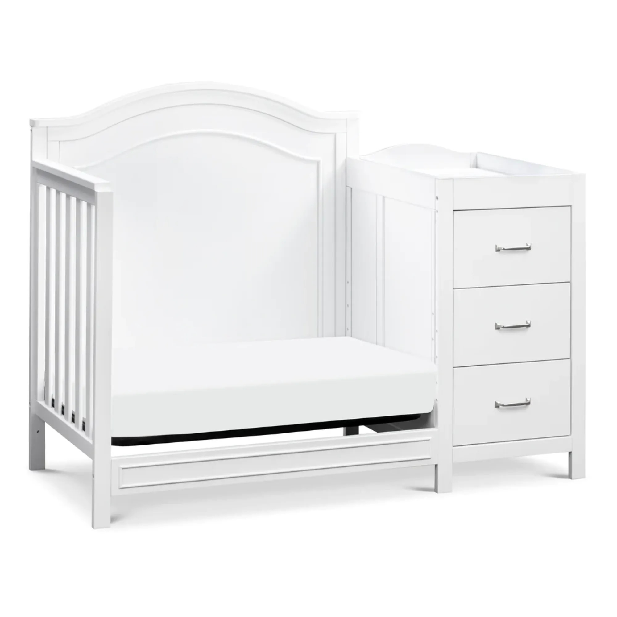 DAVINCI Charlie 4-in-1 Convertible Mini Crib & Changer