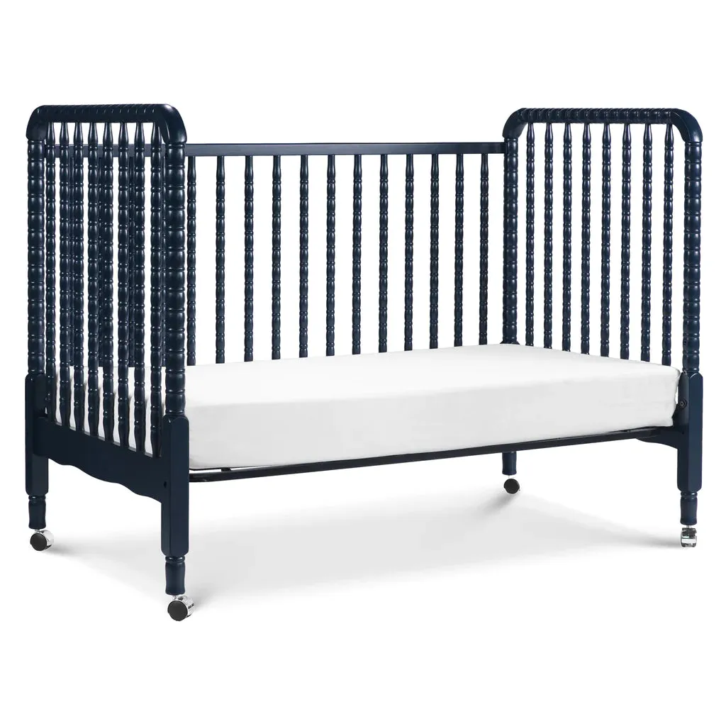 DAVINCI Jenny Lind 3-in-1 Convertible Crib