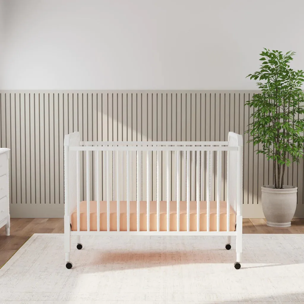 DAVINCI Jenny Lind 3-in-1 Convertible Crib