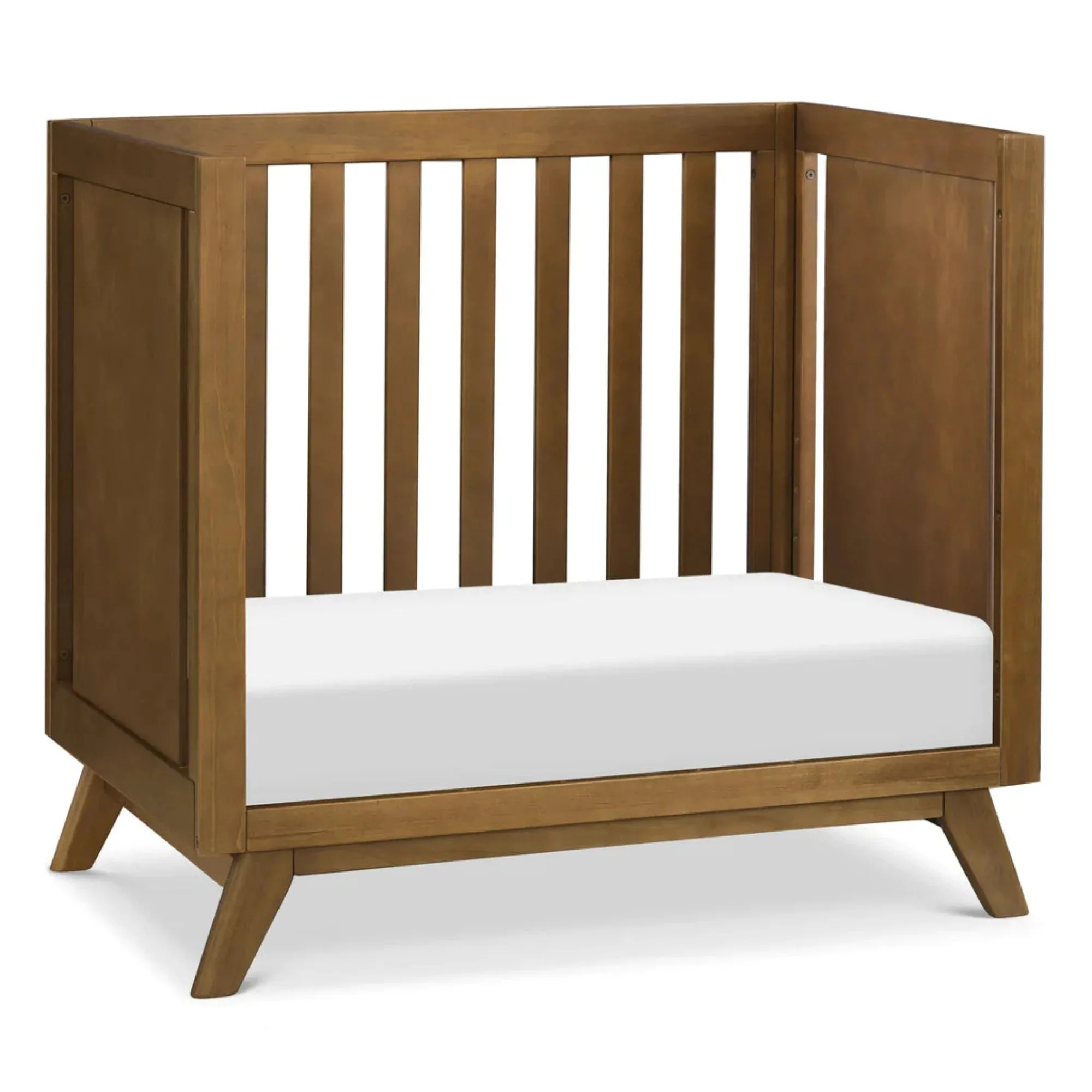 DAVINCI Otto 3-in-1 Convertible Mini Crib