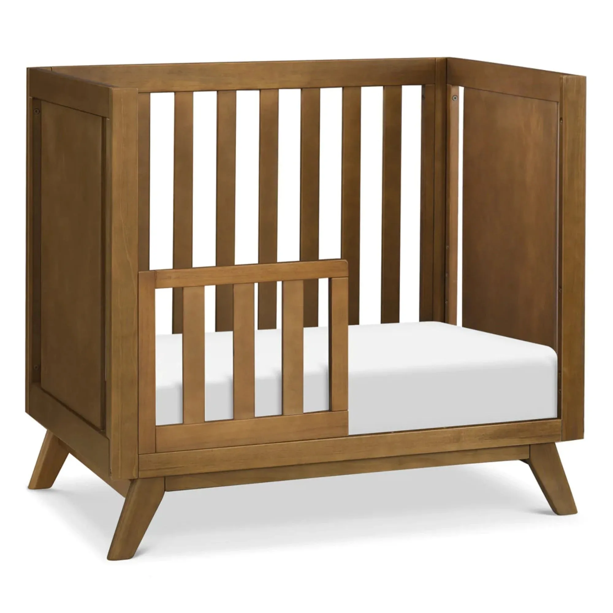 DAVINCI Otto 3-in-1 Convertible Mini Crib