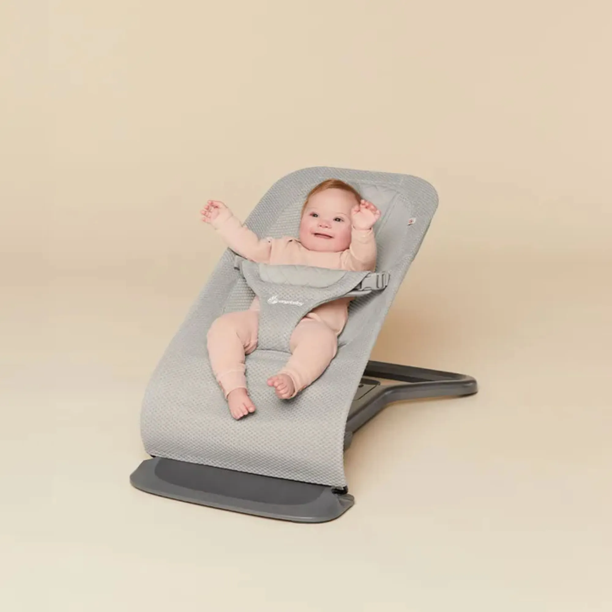 ERGOBABY Evolve Bouncer Mesh