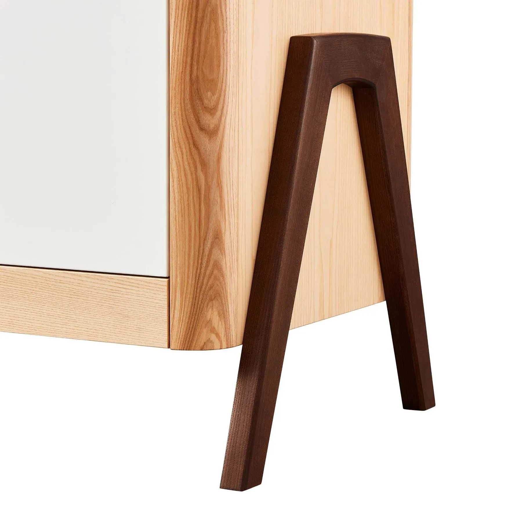 Gaia Baby, Hera Dresser