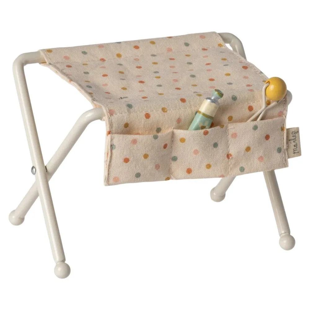 Maileg baby mouse nursery table - off white