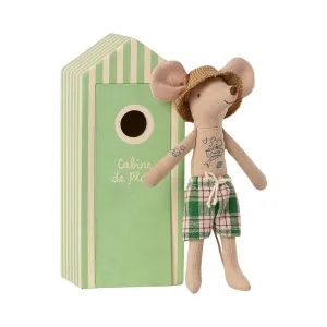 Maileg dad beach mouse in cabin de plage