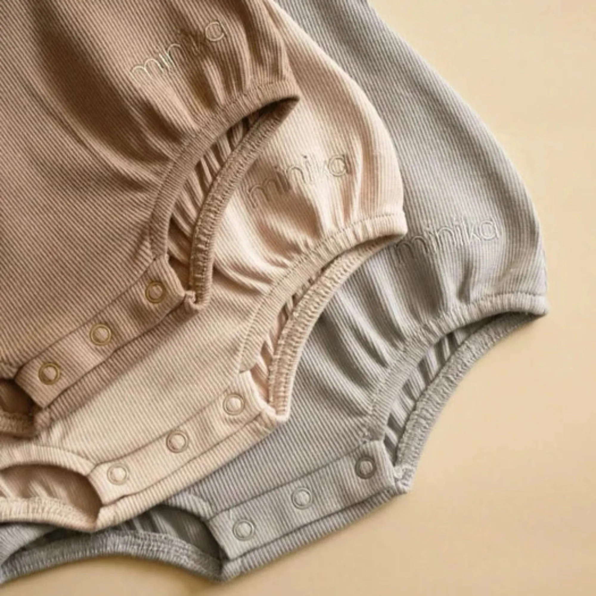 MINIKA Bubble Romper - Taupe