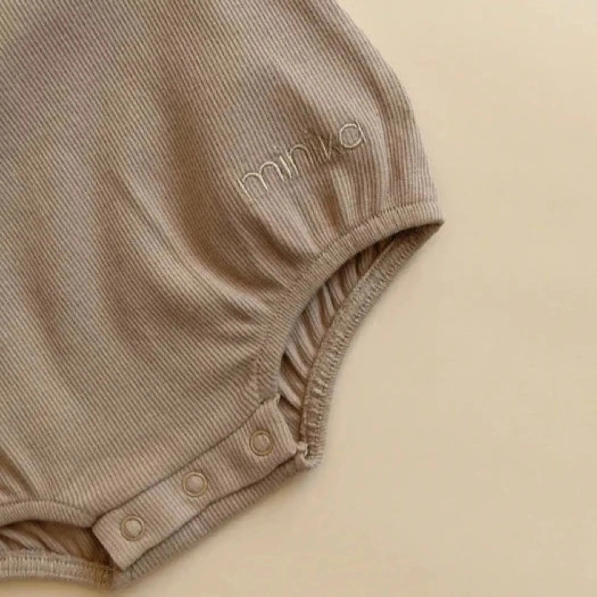 MINIKA Bubble Romper - Taupe