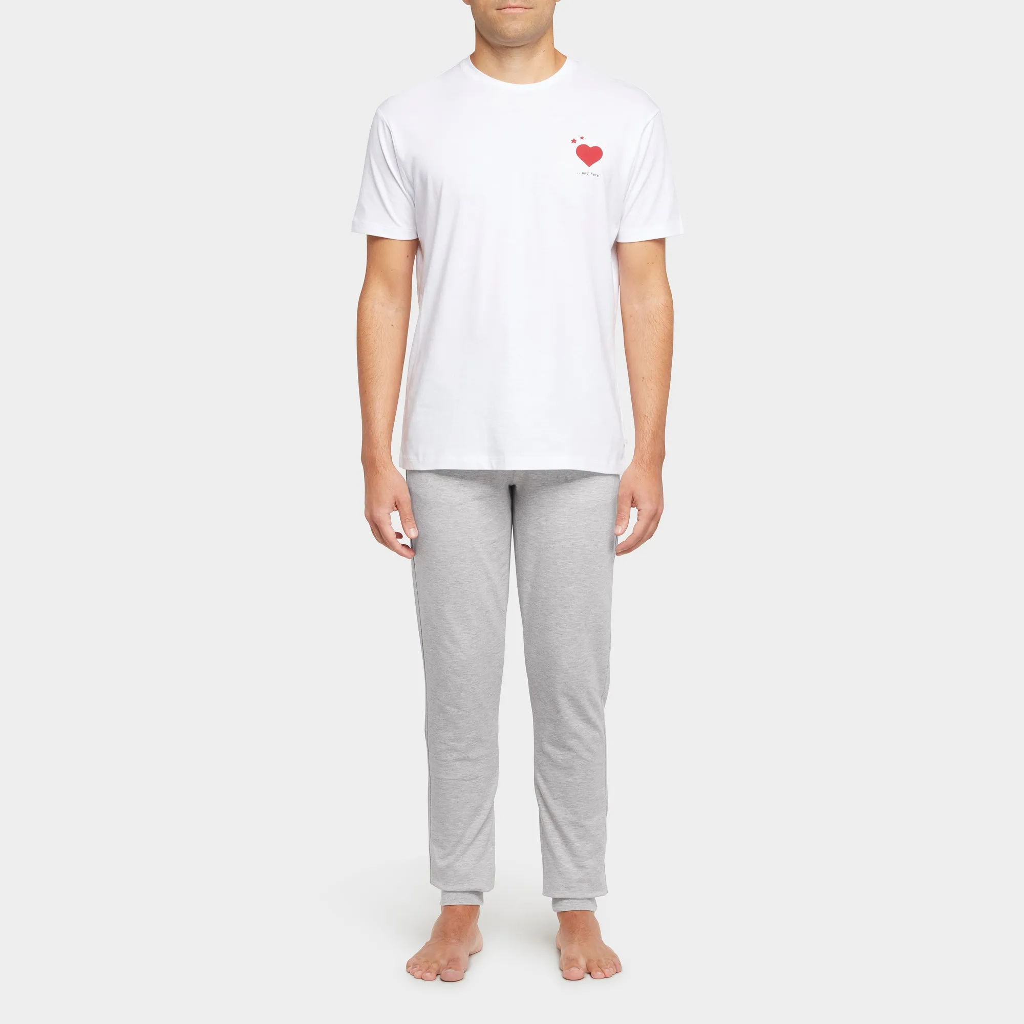 Papa Love T-Shirt & Joggers Outfit