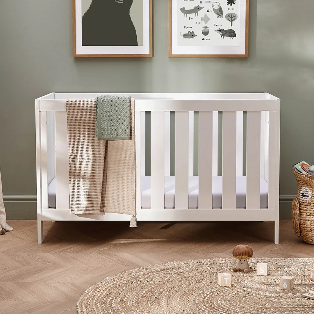 Silver Cross Bromley 3 Piece Nursery Set - White